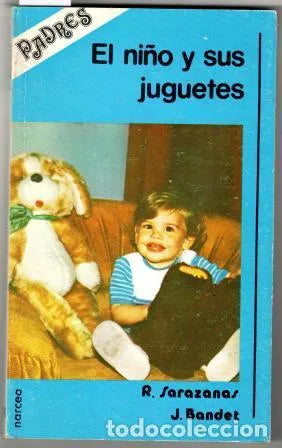 El niño y sus juguetes