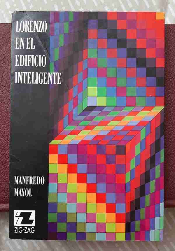 Lorenzo en el edificio inteligente