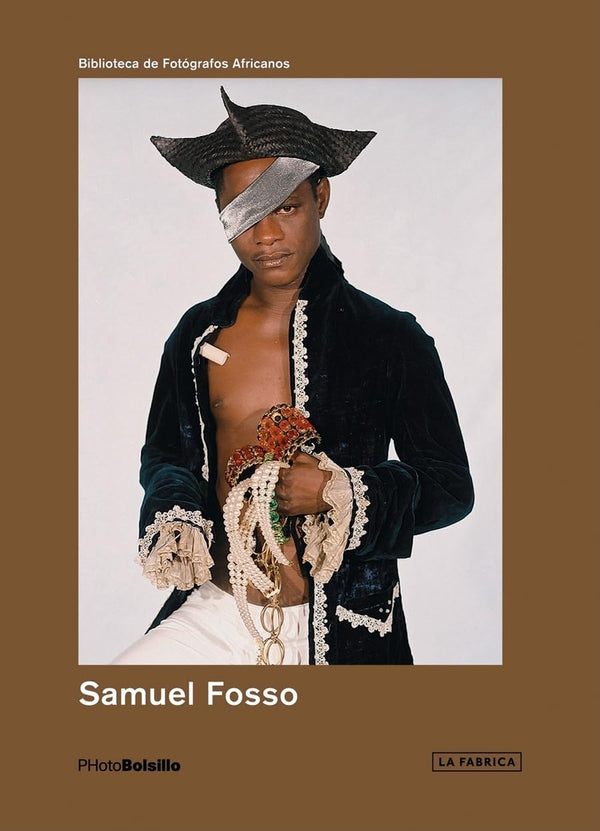 Samuel Fosso: PHotoBolsillo International