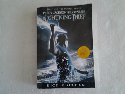 The Lightning Thief (Movie Tie-in Edition) (Percy Jackson and the Olympians)