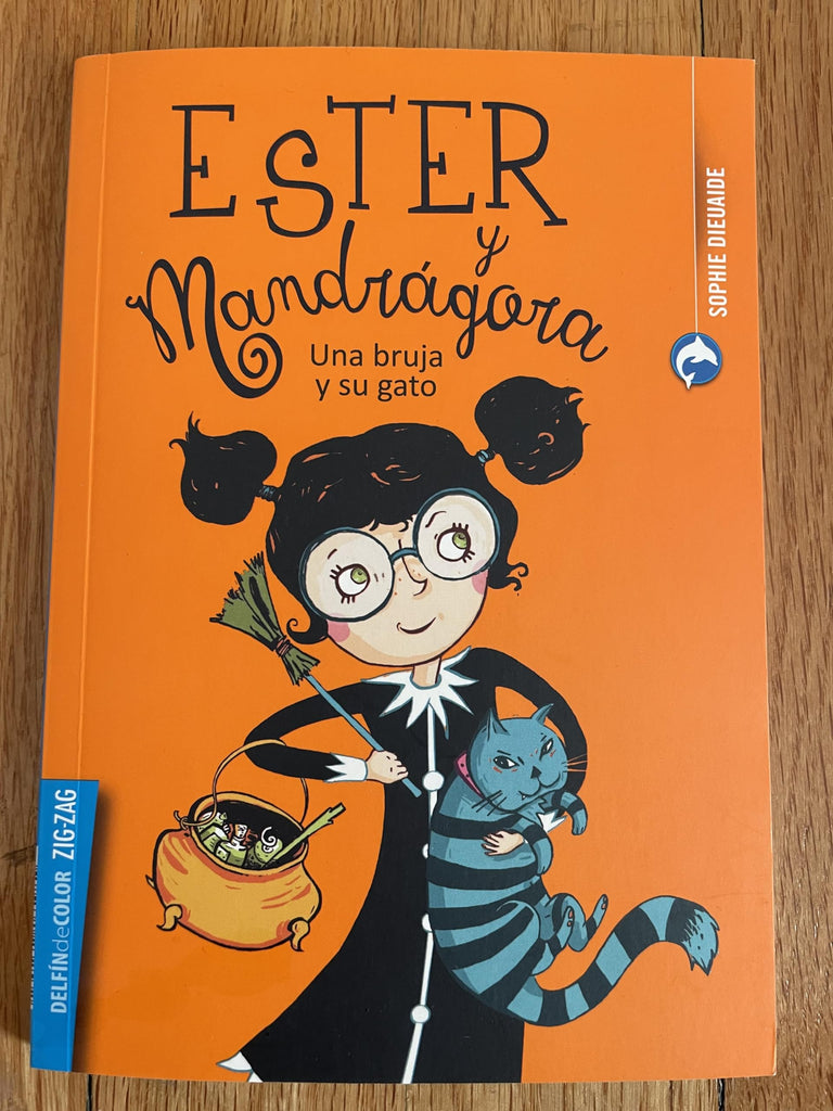 Ester y Mandragora. Una Bruja y su Gato