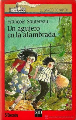 Un Agujero En La Alambrada