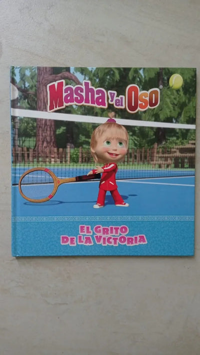 MASHA Y EL OSO El grito de la victoria