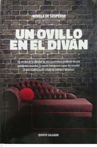 Un ovillo en el diván